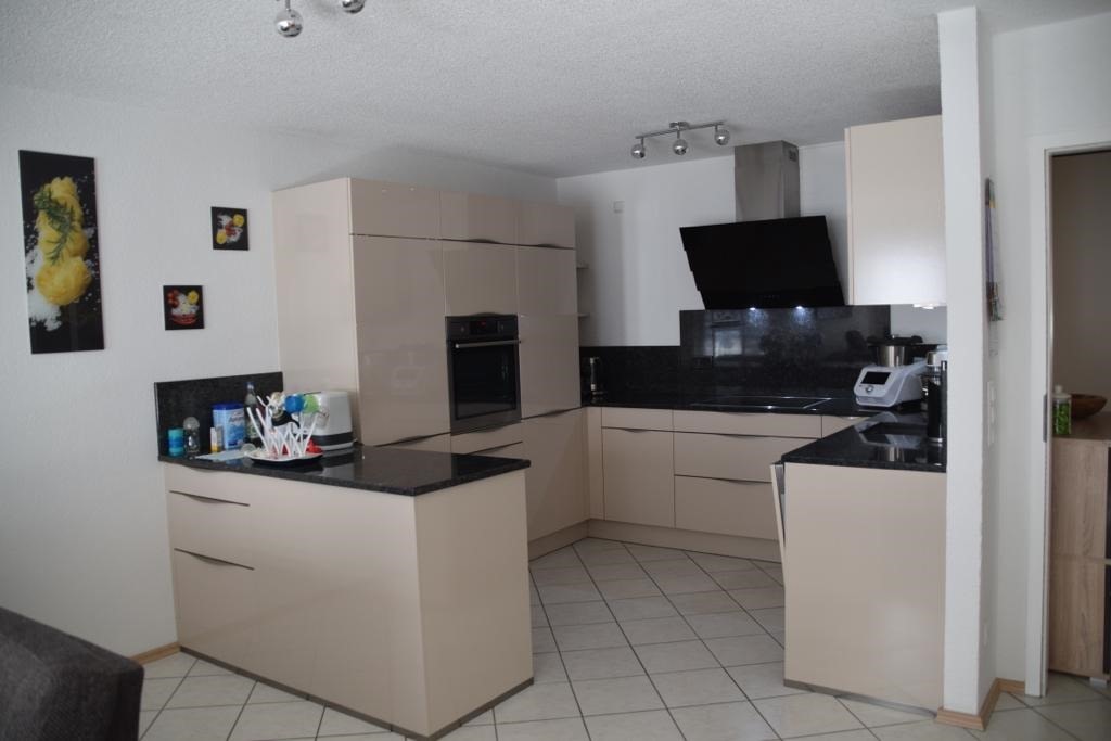 Hochwertige Einbauküche