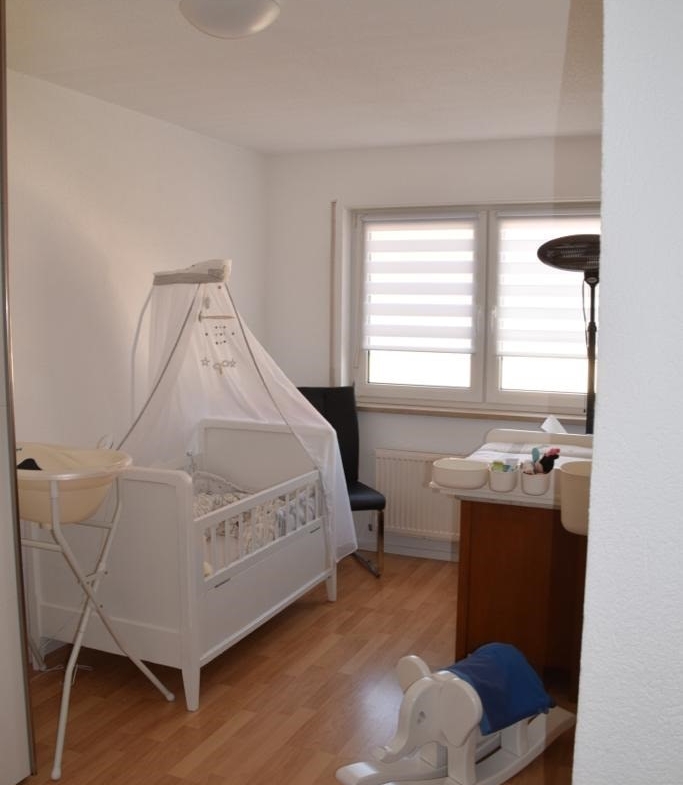 Kinderzimmer mit Laminat