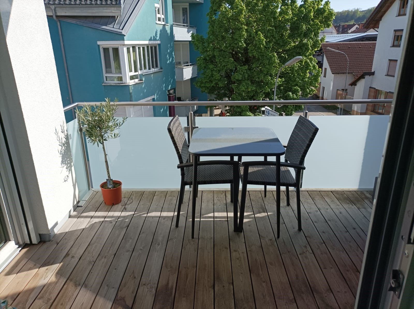 überdachter Süd-Balkon