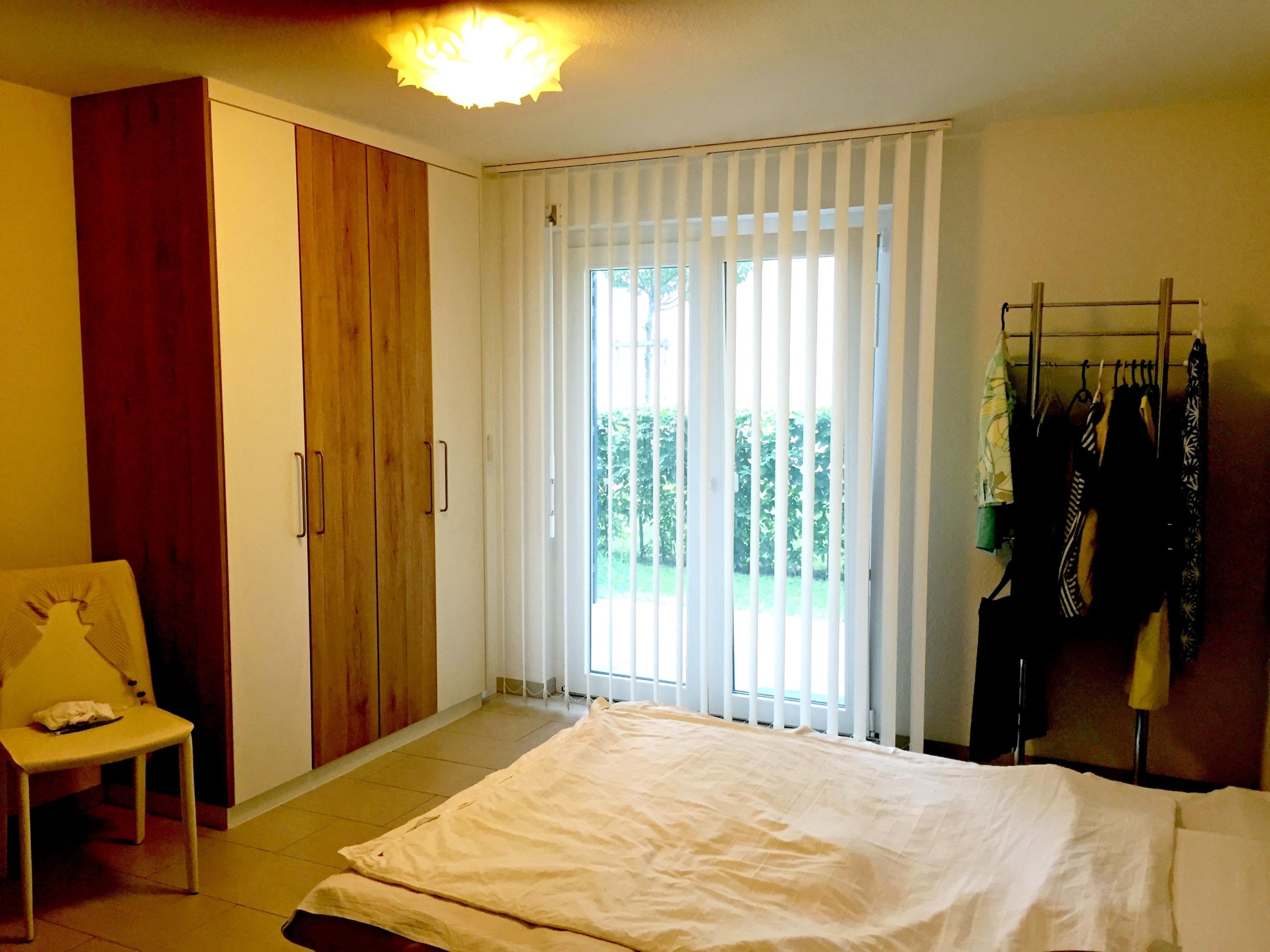 Schlafzimmer mit Terrasse